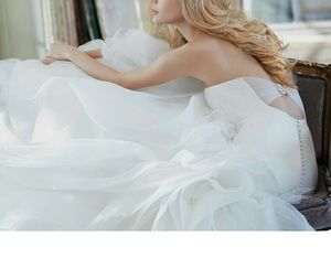 Hayley Paige Leighton Wedding Dress